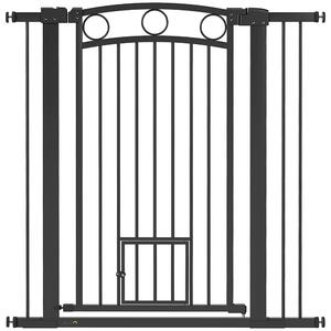 PawHut Cancello per Animali Alto 106 cm con Larghezza Regolabile, Porta per Gatti Integrata, Nero | Aosom Italy