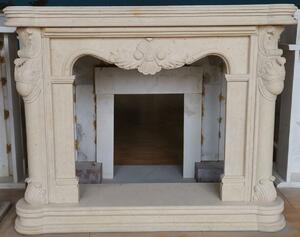 Casa Padrino: cornice per camino barocco beige 150 x 35 x h. 120 cm - Cornice per camino in stile barocco in marmo di alta qualità - Accessori decorativi in stile barocco - Nobile e magnifico