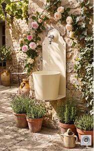 Fontana da Parete Giardino con Rubinetto e Secchio Dimensioni 26x25xh 61cm - peso 8,5 kg con tubo rubinetto, Garantita contro la ruggine Colore Avorio