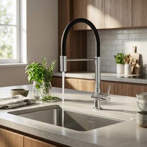 Rubinetto da cucina con bocchetta flessibile, finitura cromata, modello Gastro CR-4400-GT, marca Aquanello