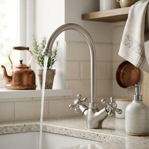 Miscelatore da cucina in acciaio inossidabile con bocca di erogazione rotonda, modello Heritage Ascot, marca Aquanello