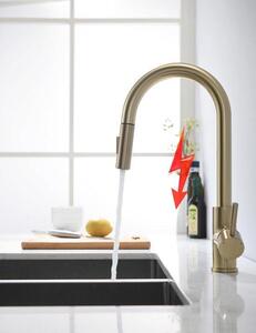 Rubinetto da cucina in oro satinato a bassa pressione con testa estraibile, miscelatore girevole a 360° per la cucina, rubinetto per lavello