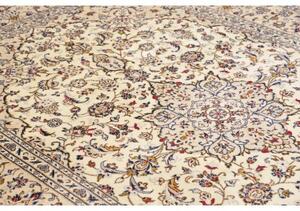 Tappeto Kashan Medaglione Floreale Avorio Blu Scuro 194x300 Cm