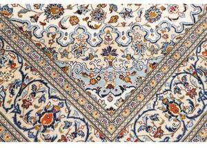 Tappeto Kashan Medaglione Floreale Avorio Blu 197x308 Cm