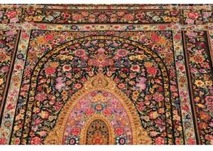 Tappeto Ghom Seta Medaglione Floreale Nero Rosa 100x151 Cm