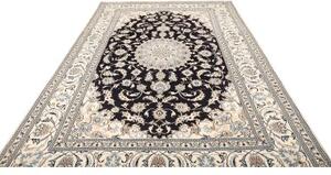 Tappeto Nain Kashmar Medaglione Floreale Blu Scuro Avorio 183x305 Cm