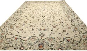 Tappeto Kashan Medaglione Floreale Verde Salvia Blu Scuro 333x455 Cm