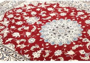 Tappeto Nain Kashmar Medaglione Floreale Rosso Bianco Avorio 170x235 Cm