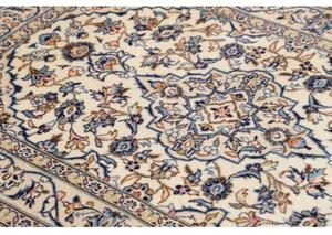 Tappeto Kashan Fine Medaglione Floreale Avorio Blu Cobalto 100x144 Cm