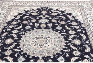 Tappeto Nain Kashmar Medaglione Floreale Blu Scuro Avorio 193x295 Cm