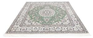 Tappeto Nain Kashmar Medaglione Floreale Verde Salvia Avorio Quadrato 196x198 Cm