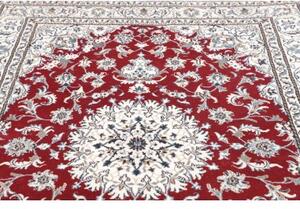 Tappeto Nain Kashmar Medaglione Floreale Rosso Avorio 167x247 Cm
