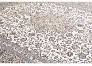 Tappeto Kashan Medaglione Floreale Avorio Blu 297x402 Cm