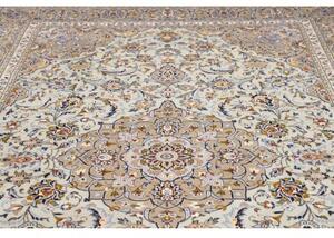 Tappeto Kashan Medaglione Floreale Verde Salvia Beige 227x350 Cm
