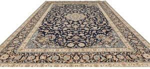 Tappeto Kashan Medaglione Floreale Blu Notte Avorio 310x450 Cm