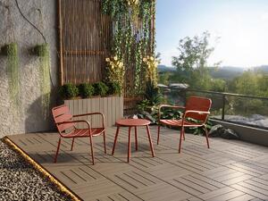 Salotto da giardino Metallo Terracotta MIRMANDE: 2 poltrone basse impilabili e un tavolo supplementare