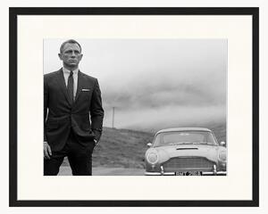 Foto incorniciata di Daniel Craig in veste di James Bond