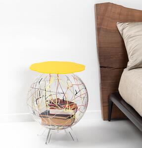 Tavolino, comodino contenitore. In plexiglass con ripiano in PMMA Dimensioni 40x40x h 46 cm, Corpo multicolor ripiano Giallo