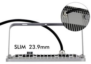 Proiettore LED 30W IP65, 120lm/W - LED OSRAM Colore Bianco Caldo 3.000K