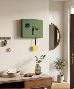 Orologio con cuc� da appoggio MDF laccato L'ATTESA � dettagli in acero Dimensioni 25x12 x h 23 cm Colore VERDE Pendolo Giallo
