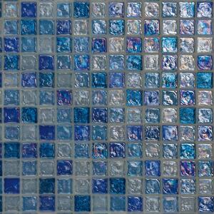 Mosaico vetro Ice light sky azzurro sp. 8 mm