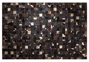 Tappeto patchwork in pelle marrone scura e beige - 140x200cm - Beliani