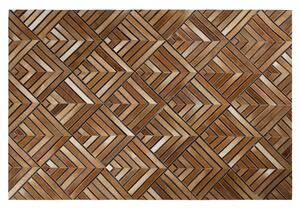 Tappeto in pelle di vacchetta Patchwork in pelle marrone motivo geometrico a rombi 160 x 230 cm Beliani