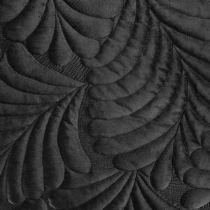 Copriletto in velluto lucido trapuntato con il tradizionale metodo di cucitura, motivo a foglie nero