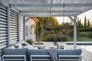 Salotto da giardino angolare San Diego in alluminio con cuscini in poliestere bianco per 5 persone