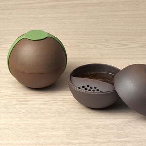 Mug Joy Pot in Purion Lin’s Ceramic Studio - Grigio