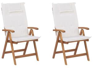 Set di 2 sedie da giardino in legno di acacia chiaro con cuscini bianco sporco pieghevole in stile rustico resistente ai raggi UV Beliani