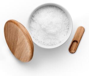Vaso di sale in porcellana bianca con coperchio e cucchiaio in legno Legio Nova - Eva Solo