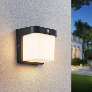 Lindby Applique LED da esterni Adenike con sensore