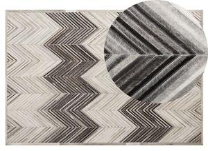 Tappeto tappetino colore Grigio 140 x 200 cm a pelo corto Pelle Bovina Patchwork Beliani