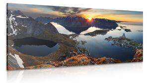 Stampa su tela – Affascinante panorama montano con tramonto