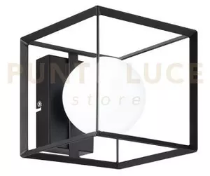 Applique in metallo verniciato nero cube 1 luce attacco g9