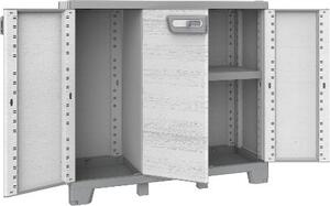 TERRY Armadietto da Esterno / Balcone in Resina Antipioggia 3 ante 1 ripiano Dimensioni 102x39x93,5 cm colore Grigio