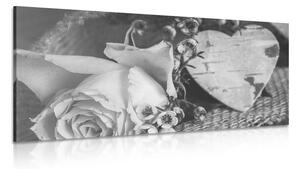 Stampa su tela – Rose e cuore in stile vintage in bianco e nero