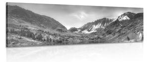 Stampa su tela – Montagne maestose con lago in bianco e nero