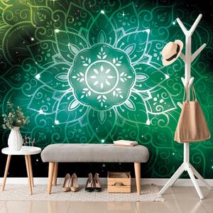 Carta da parati – Mandala verde con sfondo galattico