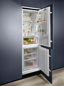 Electrolux Frigorifero da Incasso Combinato 249 Litri Classe D No Frost Serie 700 - KNP7MD18S