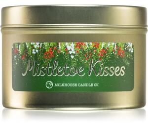 Milkhouse Candle Co. Christmas Mistletoe Kisses candela profumata in lattina 141 g