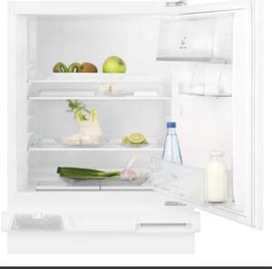Electrolux Mini Frigo Bar Frigorifero Piccolo Incasso Capacit 127 Litri Classe E Raffreddamento Statico - LXB2AE82S