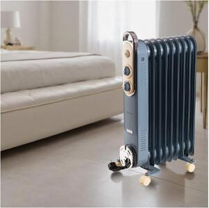 Ariete Radiatore Termosifone Elettrico ad Olio Stufa Portatile 9 Elementi Potenza 2000 Watt colore Blu - B825105AREG
