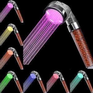 Soffione doccia con cambio di colore e regolatore di pressione - Senza alimentazione elettrica - Risparmio idrico - 7 colori a scelta. Soffione doccia per rubinetto