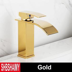 Rubinetto per lavabo - Rubinetto a cascata - Montaggio monoforo - Miscelatore monocomando caldo/freddo - Cartuccia in Vetroceramica - Montaggio a vista - Corpo in ottone - Oro