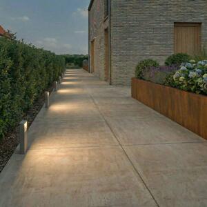 Lucande Lampioncino LED Leya, set da 4, 35 cm, antracite, IP54 Leya, Nero, Alluminio, Moderno, Lampada LED da esterni