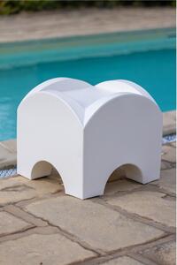 Tavolo basso In Polietilene Modello SUNSET Dimensioni 50x50x h 45 cm Per arredare al meglio uno spazio in giardino o a bordo piscina uso interno esterno colore bianco latte