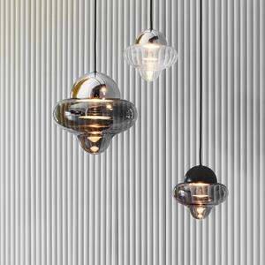 DESIGN BY US Lampada a sospensione Nutty LED, grigio fumo / cromo, Ø 18,5 cm, vetro