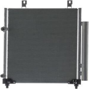 Condensatore climatizzatore con tubi paralleli dell'essiccatore MAHLE per, tra gli altri, MITSUBISHI SPACE